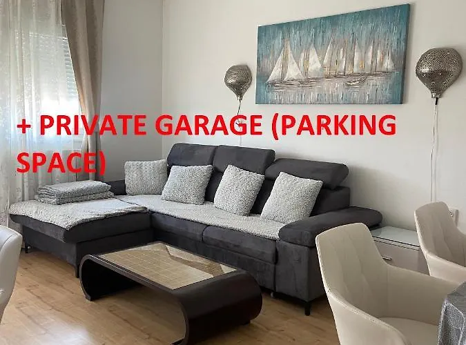 Pula Centar A1 Lalu - Free Garage